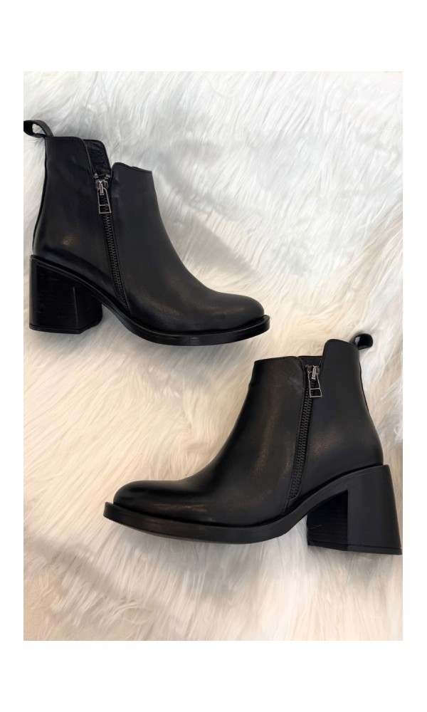 Jiji Booties-Black - 1