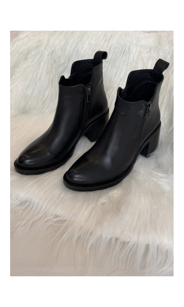 Jiji Booties-Black - 2