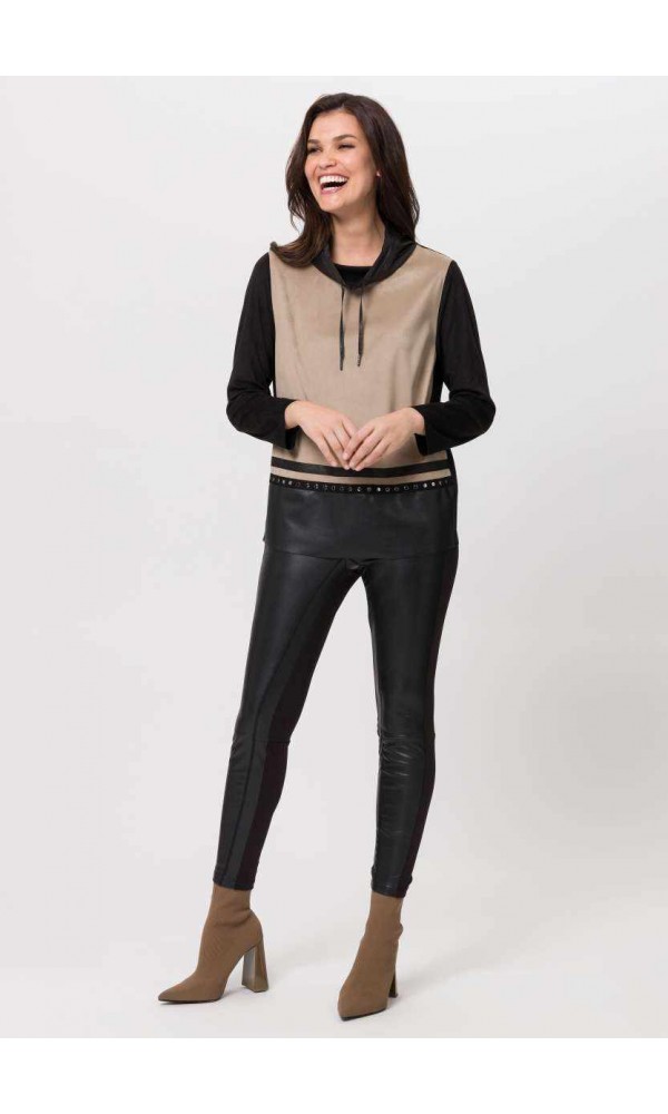 Blouse with a stand-up collar - 4