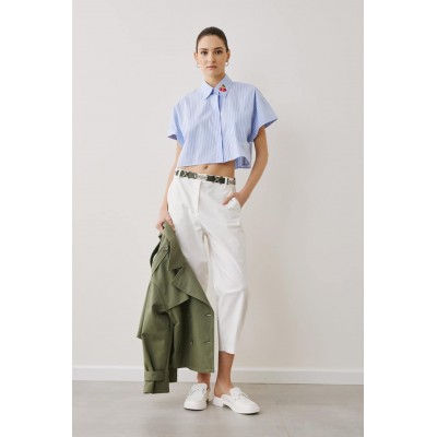 Πουκάμισο ριγέ crop με patch κεντημένο κερασάκι Figaro Fashion - 4