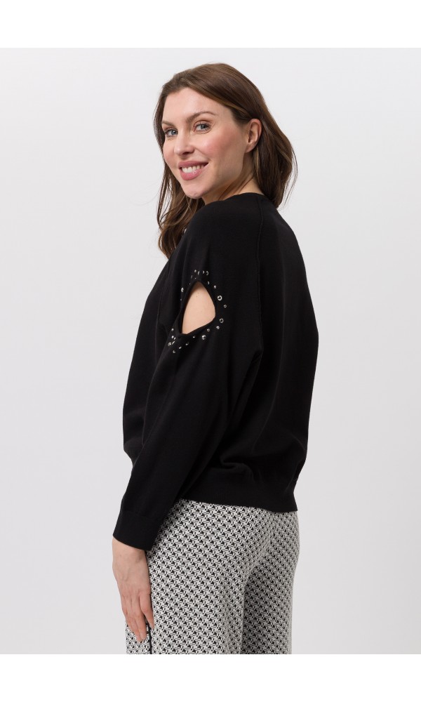 Πλεκτό πουλόβερ με λεπτομέρειες με κοψίματα - 3