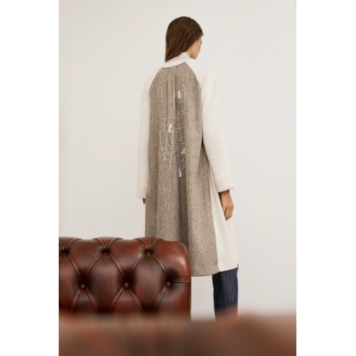 Figaro εκρού πλεκτή ζακέτα με σχέδιο “LOVE” στην πλάτη - 2